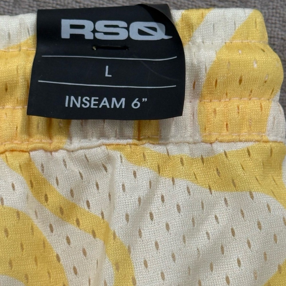 RSQ Yellow White Abstract Mesh Shorts 6" Inseam Size Large - Picture 4 of 7